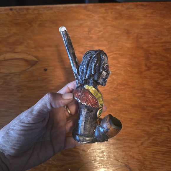 Reggae-Inspired Pipe with Rasta Colors - Picture 3 of 3